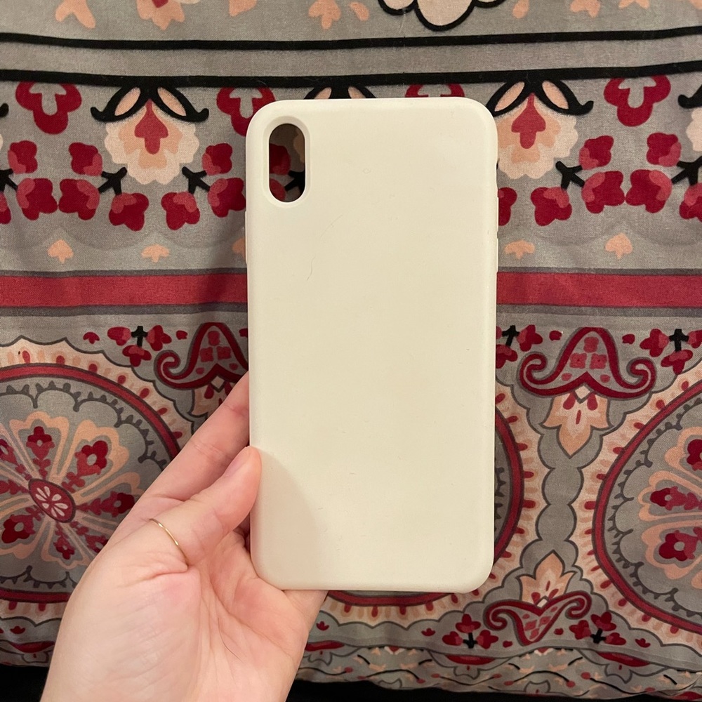 iPhone XS Max silicone white case